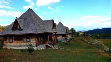 Фотографии Дома для отпуска Casele de vacanta Luca & Vicentiu г. Botiza (Румыния) №3 Фото Дома для отпуска Casele de vacanta Luca & Vicentiu г. Botiza 3